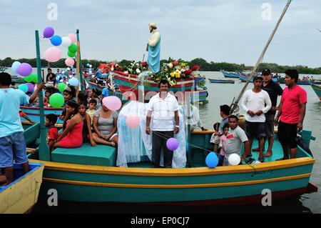 Festival auf dem Tag von San Pedro und El Señor del Mar (Lord des Meeres) in PUERTO PIZARRO. Abteilung von Tumbes. Peru Stockfoto