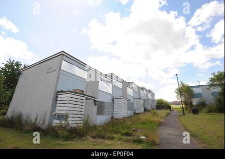 Verlassene und leere Häuser auf dem Scowerdon Anwesen in Sheffield, Vereinigtes Königreich. Stockfoto