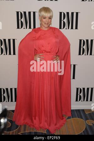 Beverly Hills, Kalifornien, USA. 12. Mai 2015. Rosa im Ankunftsbereich für 63. jährlichen BMI Pop Awards, The Beverly Wilshire Hotel, Beverly Hills, CA 12. Mai 2015. Bildnachweis: Everett Collection Inc/Alamy Live-Nachrichten Stockfoto