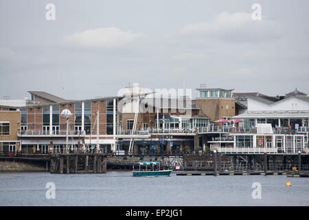 Mermaid Quay an der Cardiff Bay, South Wales. Stockfoto