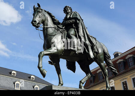 Pferdeartige Statue des Großherzogs Karl August von Sachsen-Weimar-Eisenach (1757-1828) in Weimar, Deutschland. Stockfoto