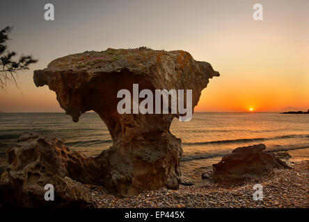 An den Strand von Agios Ioannis Sonnenuntergang. Lemnos (Limnos) Insel, Nord Ägäis, Griechenland Stockfoto