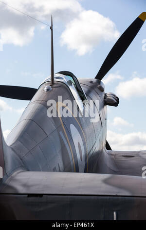 Supermarine Spitfire P9374 an das Imperial War Museum in Duxford, Cambridgeshire Stockfoto