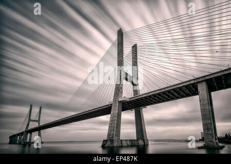 Vasco da Gama Brücke, Lissabon, Portugal Stockfoto