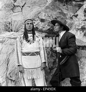 Günther Hoffmann in der Rolle des Winnetou in der Aufführung von "Der Schatz Im Silbersee" Unter der Regie von Wulf Leisner von Stockfoto