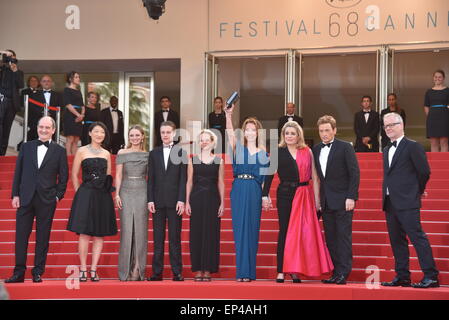 Catherine Denuve, Emmanuelle Bercot, Rod Paradot, Sara Forestier, Benoît Magimel, Teilnahme an der Red Carpet Premiere La Tete Haute um das Festival, 68. Cannes Film Festival, Festival de Cannes 2015, 13.05. öffnen.2015 Stockfoto