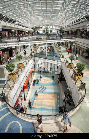 Centro Vasco da Gama Shopping-Mall in den Parque Das Atlantico Lissabon Portugal. Stockfoto