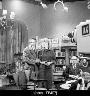 Einer von Sieben, Fernsehspiel, Deutschland 1960, Regie: Georg Lhotzky, John Olden, Monia: Hans Söhnker, Ethel Reschke Stockfoto