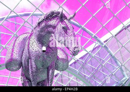 LEEDS, UK - 17. April 2015: Architekturdetail der futuristische Skulptur Equus Altus von Andy Scott Stockfoto