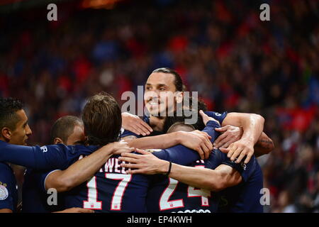 Joie Zlatan IBRAHIMOVIC / Edinson CAVANI / Marco VERRATTI - 08.05.2015 - PSG / Guingamp - 36eme Journee de Ligue 1. Foto: Dave Winter / Icon Sport Stockfoto