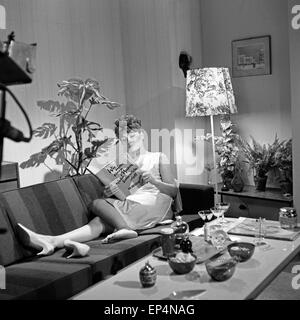 Nie Hab' Ich Nie Entwicklungsstudie, Fernsehspiel, Deutschland 1961, Regie: Allan A. Buckhantz, Monia: Violetta Ferrari Stockfoto