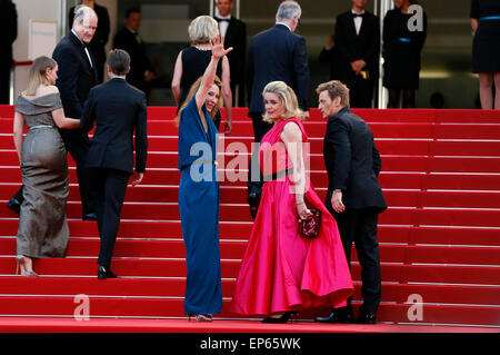 Emmanuelle Bercot, Catherine Deneuve und Benoit Magimel Teilnahme an der Opening Night mit der Premiere von "La tête haute/Standing Tall" bei den 68. Filmfestspielen von Cannes am 13. Mai 2015 Stockfoto