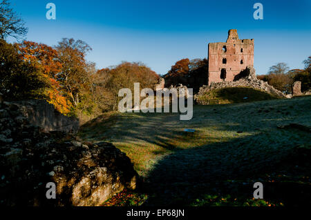 Ansicht des Bergfrieds Norham Castle einmal der gefährlichste Ort in England. Eines der Lieblingsthemen Turners. Stockfoto