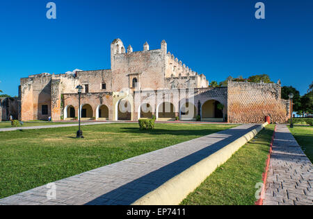 Convento de San Bernardino de Siena, befestigtes Kloster, 16. Jahrhundert, im Zustand von Valladolid, Yucatan, Mexiko Stockfoto