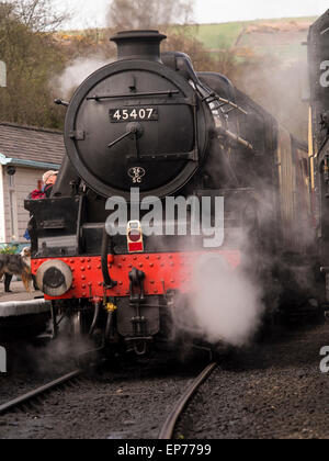 Vintage Dampf Lok 45407 The Lancashire Fusilier Grosmont Station, auf der North Yorkshire Moors Railway,Yorkshire,UK.tak Stockfoto