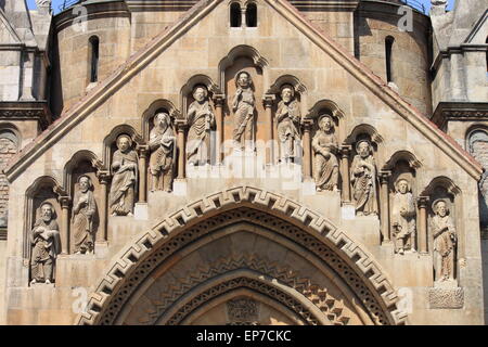 Fassade des Jak-Kirche in Budapest, Ungarn Stockfoto