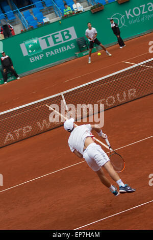 ISTANBUL, Türkei - 1. Mai 2015: Argentinische Spieler Diego Schwartzman in Aktion während Viertel Finale gegen kolumbianische playe Stockfoto