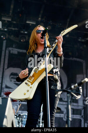 Lzzy Hale von Halestorm erklingt in 2015 Monster Energy Carolina Rebellion Stockfoto