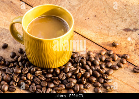 Factoring, Holz, Keramik, Kaffeebohnen, Materialien, Texturen, Baumwolle. Stockfoto