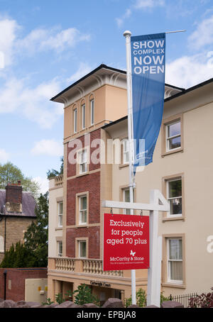 Ruhestand Apartments zum Verkauf bietet betreutes Wohnen für Personen im Alter von 70 plus Malvern, Worcestershire, England, Großbritannien Stockfoto