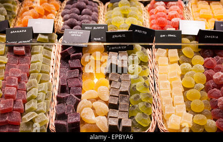 Verschiedenen Gelee-Bonbons auf dem Markt ausgesetzt Stockfoto