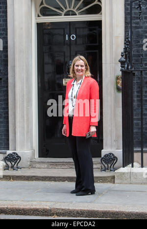 Amber Rudd, Minister für Energie und Klimawandel kommt in der Downing Street für ihr erstes Treffen, nachdem das Kabinett Umbildung Stockfoto