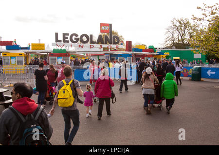 Eingangstor zum Legoland Windsor, London, England, Vereinigtes Königreich. Stockfoto