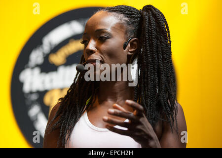 Birmingham, Vereinigtes Königreich. 15. Mai 2015. Lorraine Pascale Beratungsmaßnahmen über gesundes Kochen auf Body Power Expo in Birmingham Credit: Steven Reh/Alamy Live News Stockfoto