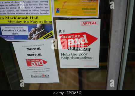 Gibraltar, 16. Mai 2015 - freiwillige Gibraltars Christian Aid auf der Straße sammeln Fundraising die letzte ihrer Initiative, zusätzliche Mittel durch einen Kuchen Stall zu erhöhen. Bildnachweis: Stephen Ignacio/Alamy Live-Nachrichten Stockfoto