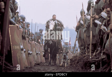 Gladiator ist ein 2000 amerikanisch-britischen epische Historiendrama Film unter der Regie von Ridley Scott, mit Russell Crowe und Joaquin Phoenix.  Dieses Foto ist nur zu redaktionellen Zwecken und unterliegen dem Copyright von der Filmgesellschaft und/oder der Fotograf von dem Film oder der Firma zugeordnet und kann nur durch Veröffentlichungen im Zusammenhang mit der Förderung der oben genannten Film reproduziert werden. Eine obligatorische Gutschrift auf die Filmgesellschaft ist erforderlich. Der Fotograf sollte auch angerechnet werden, wenn bekannt. Stockfoto