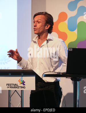 Jeremy Gilley, Gründer von Peace One Day befasst sich mit Delegierten beim Festival von Marketing-Featuring: Jeremy Gilley Where: London, Vereinigtes Königreich bei: 12. November 2014 Credit: WENN.com Stockfoto