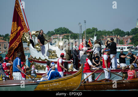 Venedig, Italien - 17. Mai 2015: Die Festa della Sensa Zeremonie für Christi Himmelfahrt, Lido, Venedig.  Ehe mit dem Meer. Stockfoto