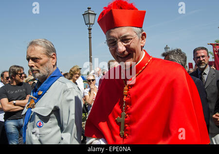 Venedig, Italien - 17. Mai 2015: Der Patriarch von Venedig - Francesco Moraglia - während die Festa della Sensa, Lido di Venezia. Stockfoto