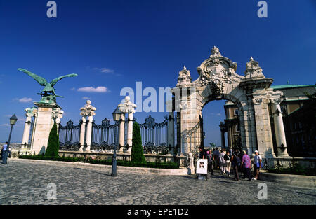 Ungarn, Budapest, Burgberg, Königspalast, Haupteingang Stockfoto