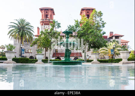 St. Augustine, Florida Wahrzeichen Lightner Museum (ehemals das Alcazar Hotel, im Auftrag von Henry Morrison Flagler). USA. Stockfoto