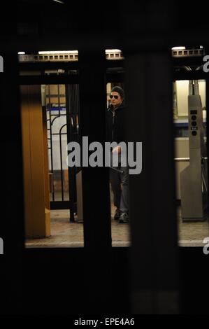 Bradley Cooper die u-Bahn New York City mit Fang: Bradley Cooper wo: Manhattan, New York, USA bei: Kredit-12. November 2014: TNYF/WENN.com Stockfoto