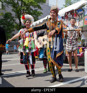 Taiwanese einheimischen Tanz-Performance im nationalen Asian Heritage Festival - Washington, DC USA Stockfoto