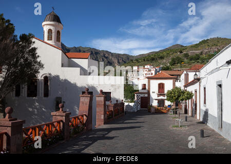 Straße im Zentrum von Tejeda, Gran Canaria, Kanarische Inseln, Spanien Stockfoto