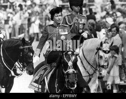 Die Königin nimmt Teil an Trooping die Farbe Ceremonywith 2. Bataillon Grenadier Guards, Horse Guards Parade, London, Samstag, 3. Juni 1978. Stockfoto