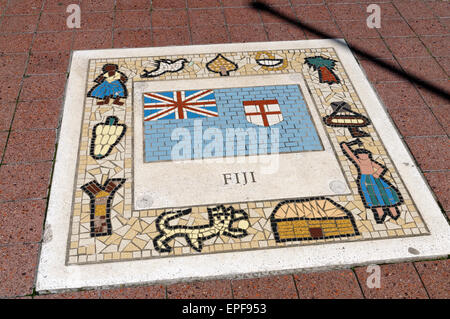 Die Pioniere 1999 Mosaik, Millennium Riverwalk, Millennium Stadium, Cardiff, Wales, UK. Stockfoto