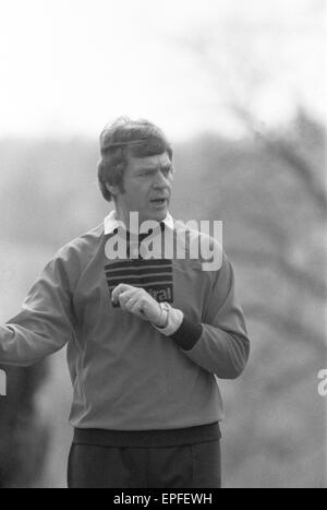 Southampton FC Spieler, während der Trainingseinheit vor FA-Cup-Finale 28. April 1976 abgebildet. Lawrie Mcmenemy. Manager. Stockfoto