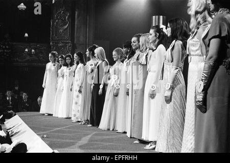 Miss Welt 1968, gehalten am Lyceum Theatre in London, 14. November 1968. Sieger, Penelope Plummer, Miss Australien. Stockfoto