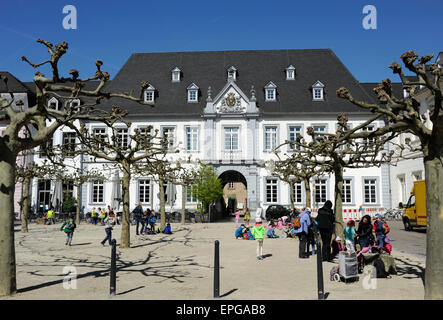 Walderdorff Trier, Trier, Schloss, Altstadt, Fußgängerzone, Rheinland-Pfalz, Deutschland Stockfoto