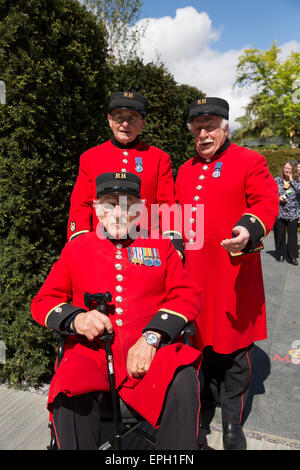 Chelsea Rentner besuchen RHS Chelsea Flower Show 2015. Stockfoto