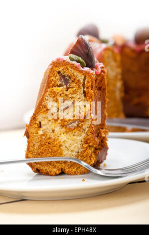 Kastanien-Kuchen-Brot-Nachtisch Stockfoto