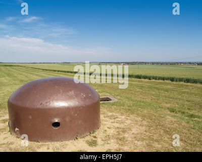 Kuppel der Hillman doppelzüngig getroffenen Suffolk Regiment, 6. Juni 1944 d-Day von Sword Beach Colleville Montgomery Stockfoto