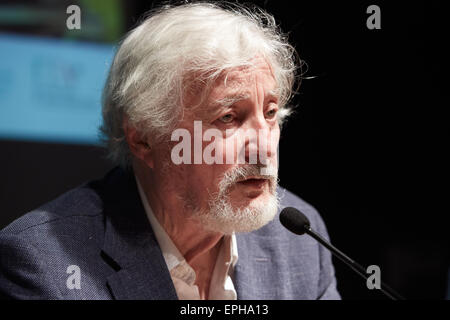 Anthropologe Marc Auge am Salone del Libro, internationale Buchmesse am 17. Mai 2015 in Turin. Stockfoto