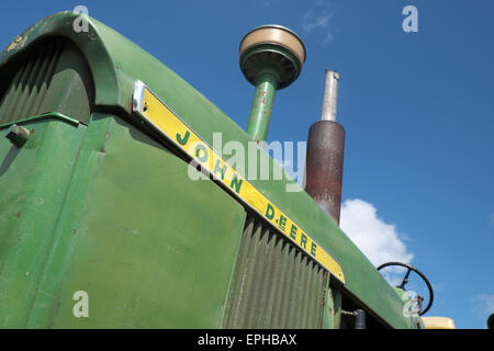 John Deere Oldtimer-Traktormodell 4020 durch die Mitte der 1960er Jahre bis Mitte der 1970er Jahre gebaut Stockfoto