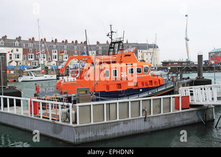 RNLI Severn Klasse Rettungsboot "Ernest & Mabel", alten Hafen, Weymouth, Dorset, England, Großbritannien, Vereinigtes Königreich, UK, Europa Stockfoto