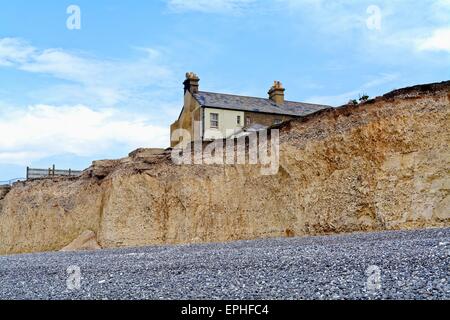 Küstenerosion Birling Gap Sussex Stockfoto
